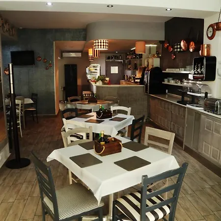 Spinola 3*