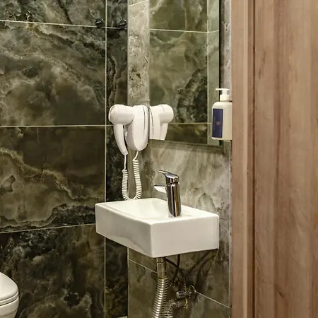 Hotel Spinola Saint Julian's