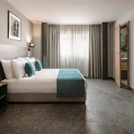 Spinola 3*