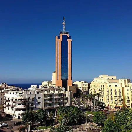 Spinola 3*