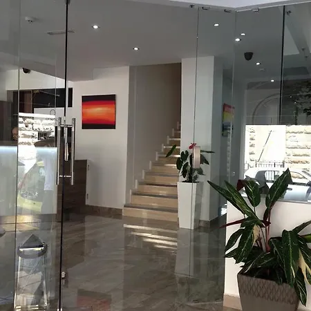 Spinola Hotel San Julián