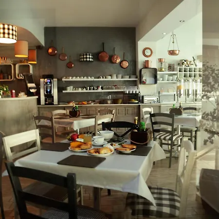 Hotel Spinola 3*